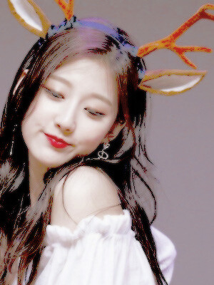 Lovelyz 郑艺仁 YeIn