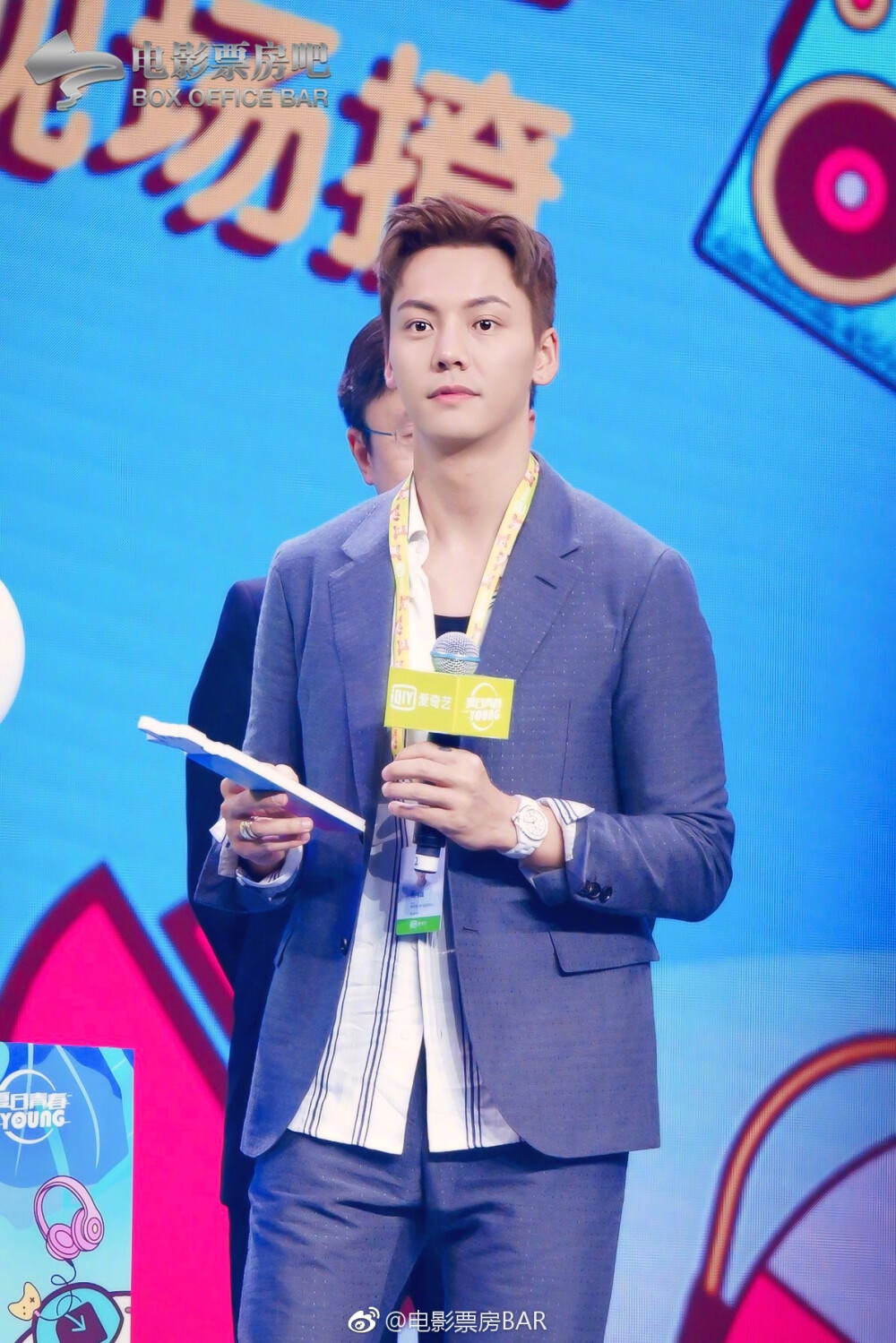 【陈伟霆 William Chan 爱奇艺VIP会员代言人】180713 爱奇艺VIP会员专属见面会 1191 x 1785 px (图源: 微博@电影票房BAR weibo.com/3348078992/GpLGU7WBJ) 