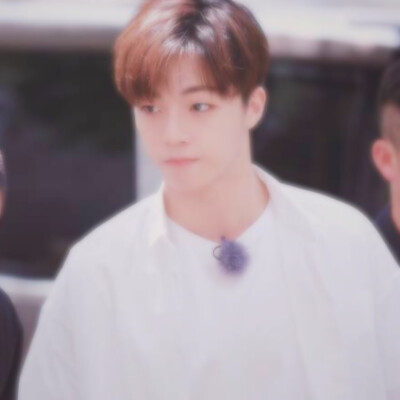 陈立农头像 拿图点赞