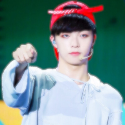 陈立农头像 拿图点赞