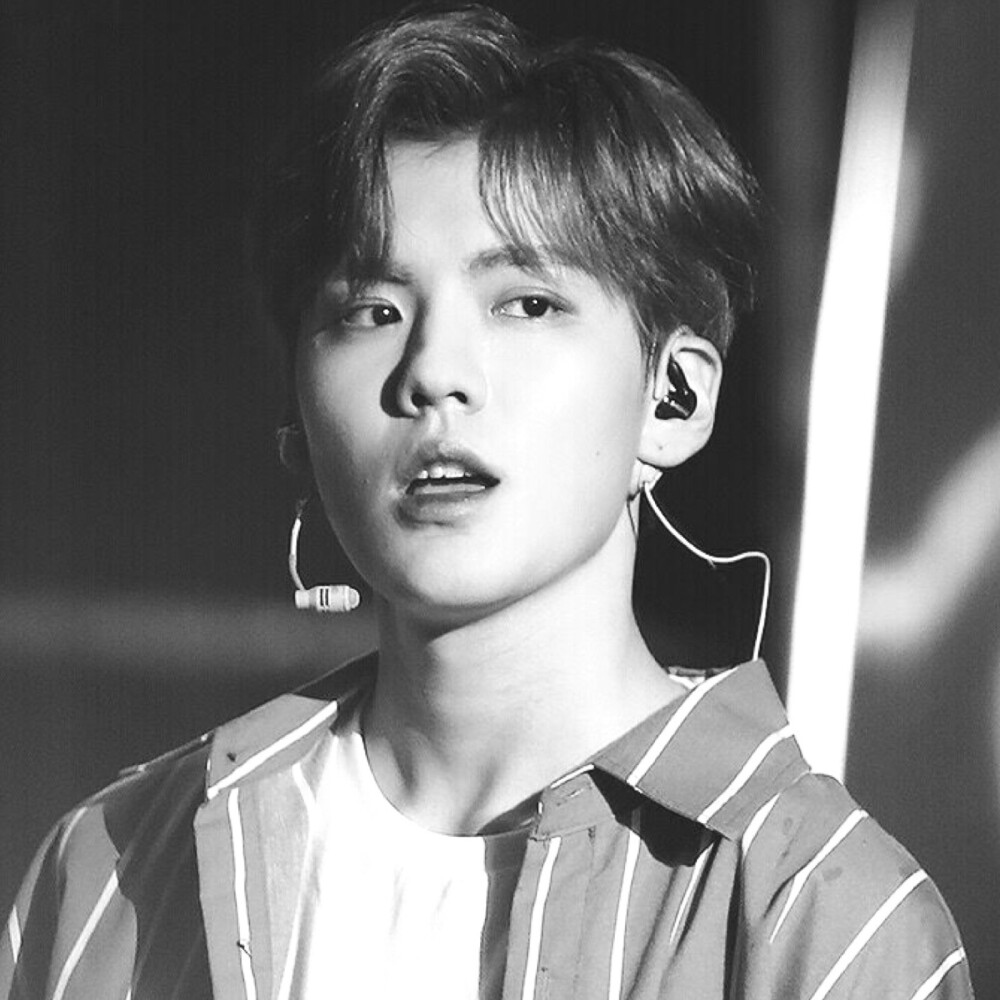 黑白韩星头by哭