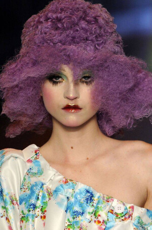 John Galliano S/S 2009 ​经典妆容