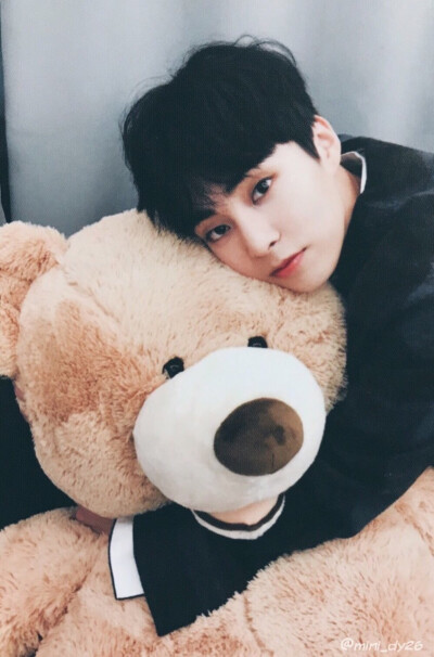 EXO『XIUMIN』