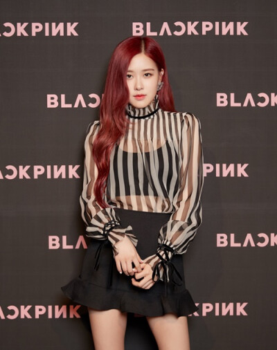 180615 BLACKPINK回归记者见面会新闻图 rose