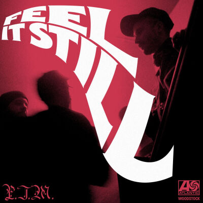 唱片封皮
Feel It Still