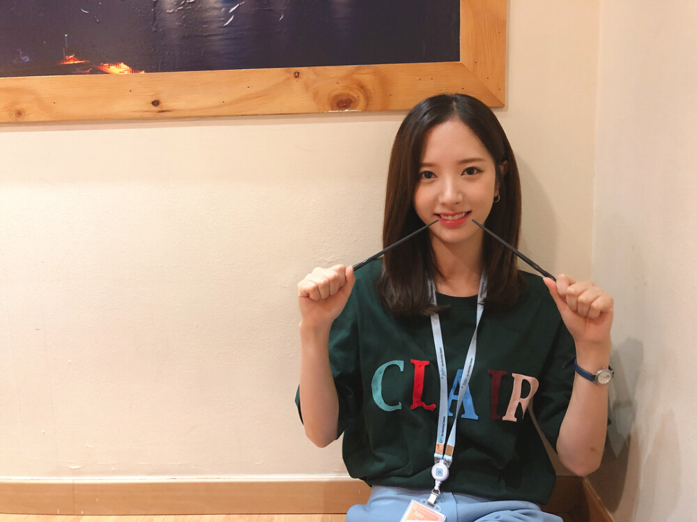 苞娜ins日常更新