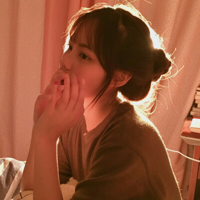 女头像欧美文艺清新可爱宠物喵