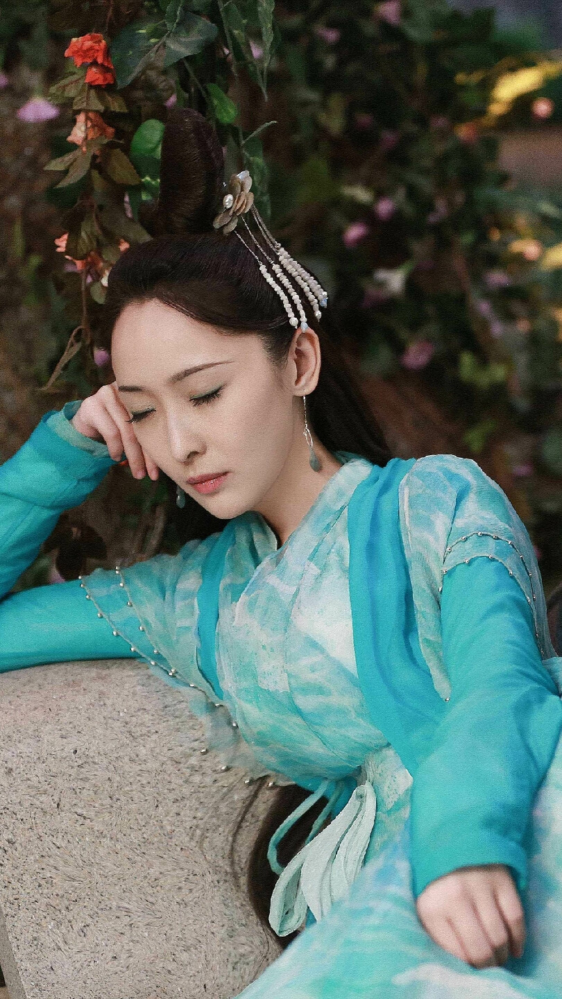 天乩之白蛇传说小青李曼