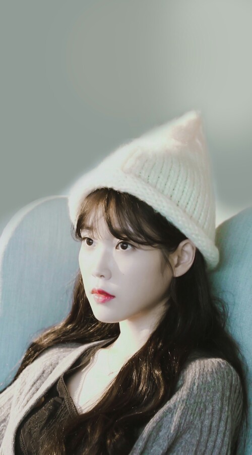 IU 李智恩