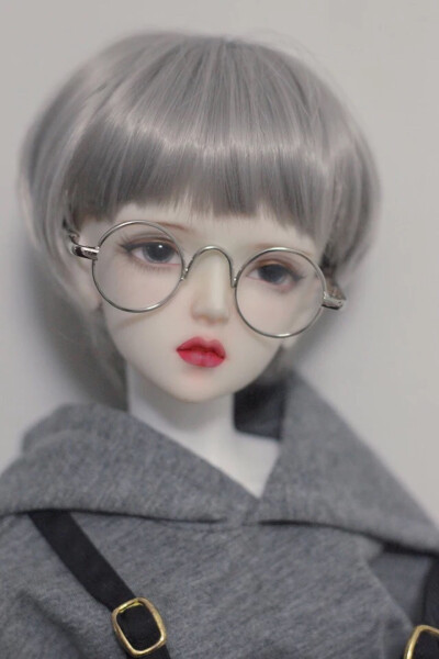 Bjd 关节娃娃
