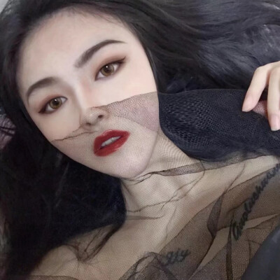 真人女头叛逆帅气霸气