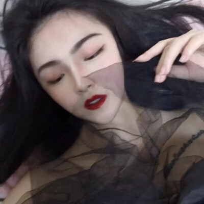 真人女头叛逆帅气霸气