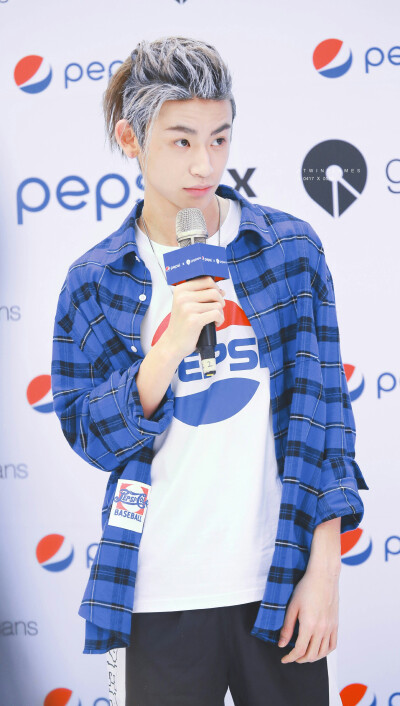 2018.07.14杭州
品牌快闪店活动Pepsi X gxg jeans现场