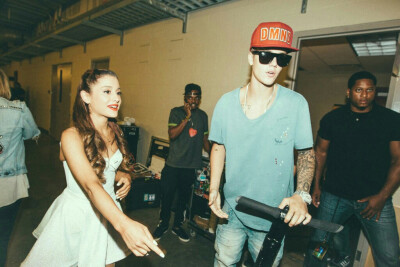 Ariana Grande与Justin Bieber❤