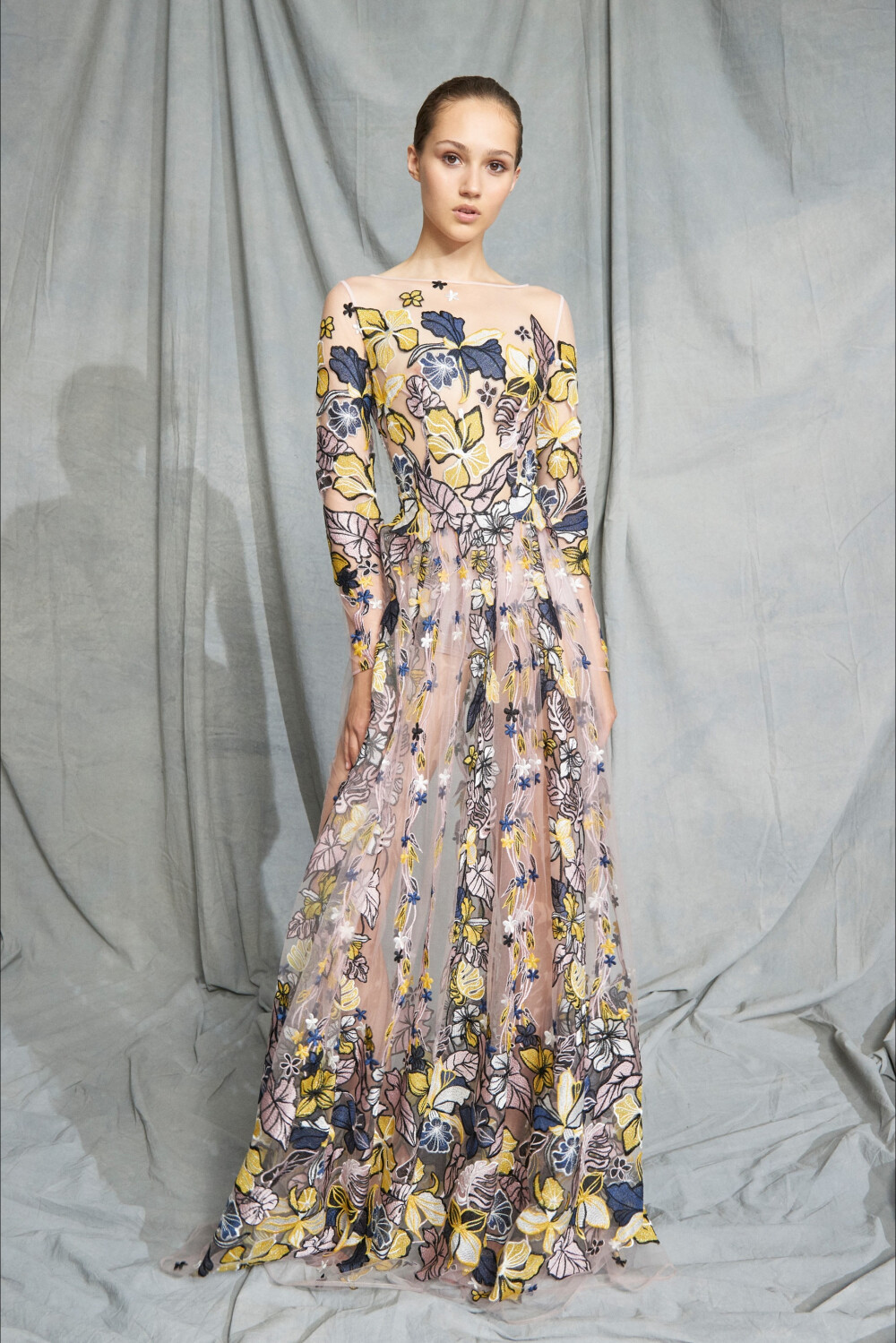 Zuhair Murad（祖海·慕拉）2019早春系列型录