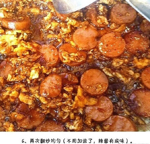 这样的炒米饭，看起来是不是特别有食欲。 ​