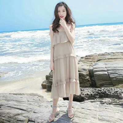 自家气质淑女荷叶边吊带连衣裙
喜欢的加WX：hahahaha66660