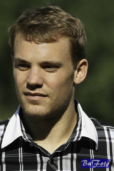 拜仁慕尼黑足球俱乐部注册协会，简称拜仁慕尼黑或拜仁，是一家设于巴伐利亚州首府慕尼黑的德国体育俱乐部，其最著名的是参加德国足球甲级联赛的职业足球队，曾创纪录的赢得24次德国足球顶级联赛冠军及17次德国杯冠军…