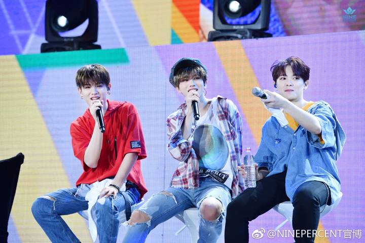 蔡徐坤黄明昊尤长靖