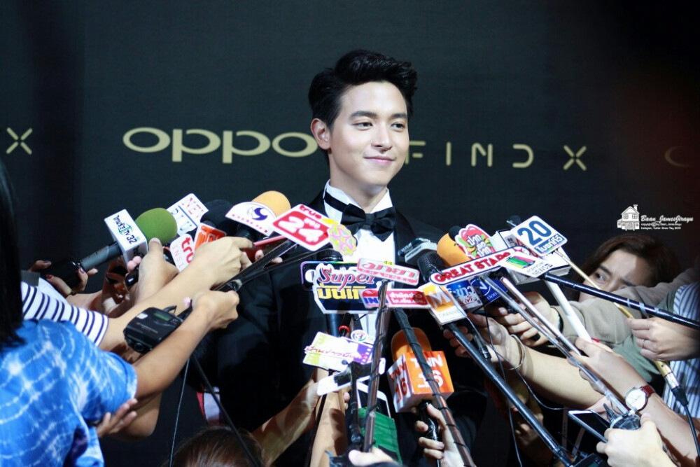 参加OPPO十周年活动媒体采访 JamesJirayu cr.JamesJirayu_ChinaFC