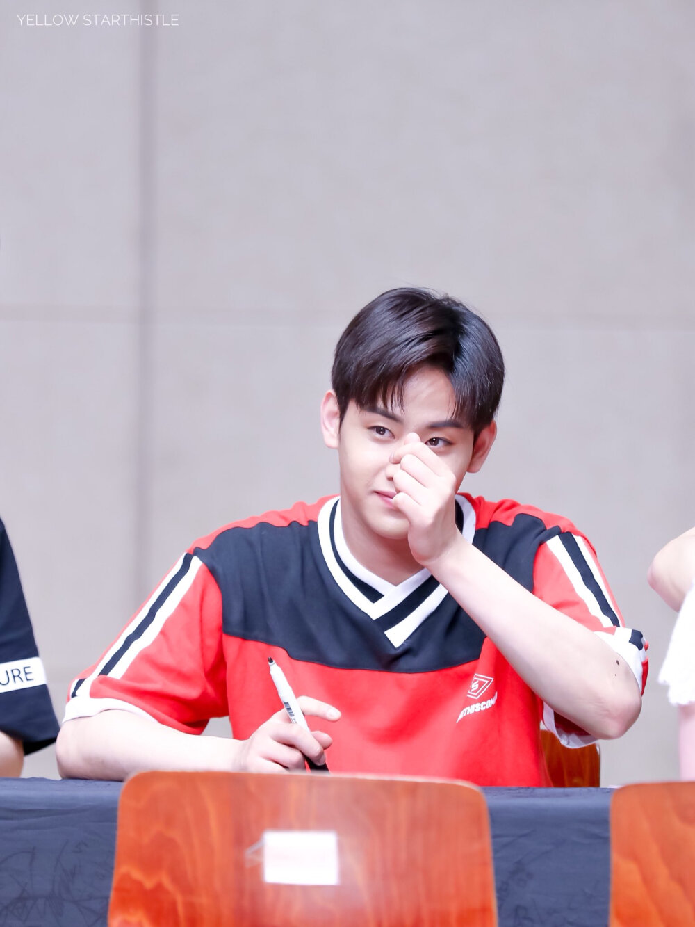 高镐廷✨Hotshot✨UNB✨The Unit
cr.YStarthistle