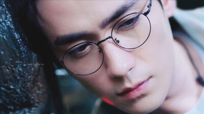 鹿鹿の
键盘 主页 壁纸 Minimalist Harajuku
