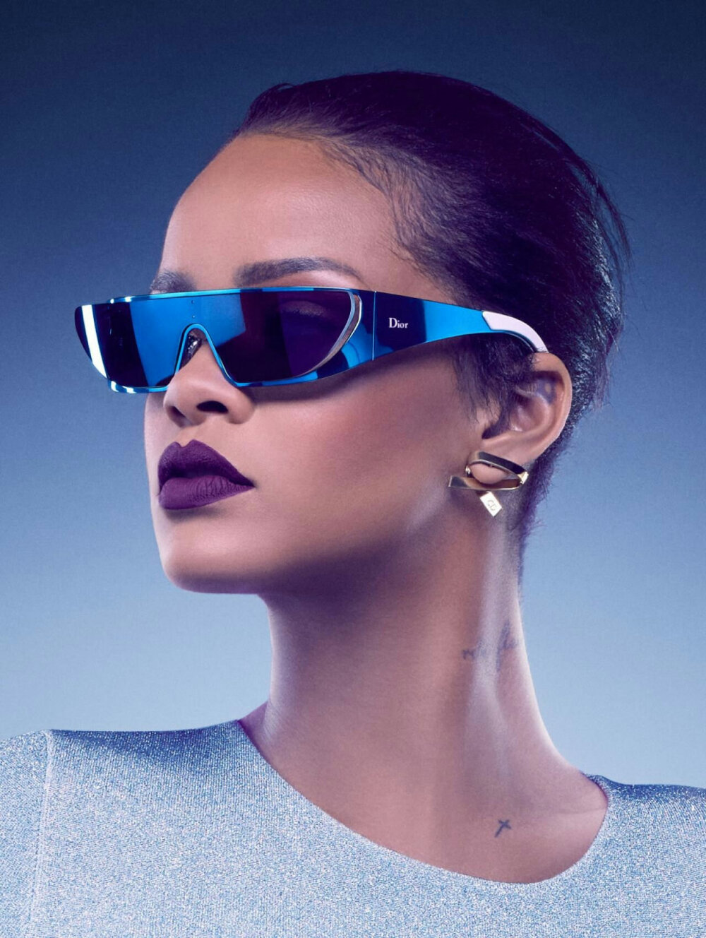 Dior×Rihanna 图源网易云音乐@RihannaDaily