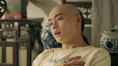 即使我知道你是在骗我的
我还是记住了你对我展露的每一个微笑