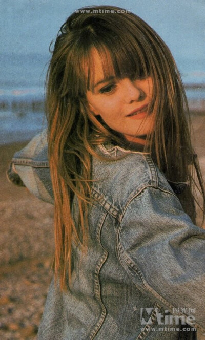 凡妮莎·帕拉迪斯（Vanessa Paradis）