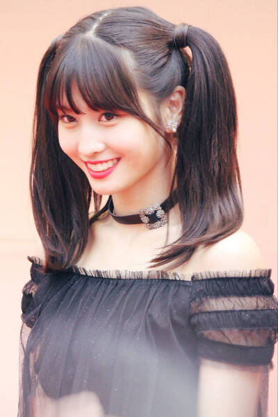 平井桃 Momo
TWICE成员