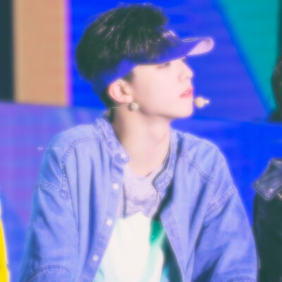 陈立农头像 拿图点赞