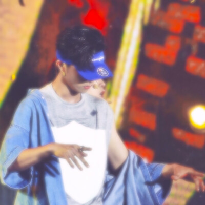 陈立农头像 拿图点赞