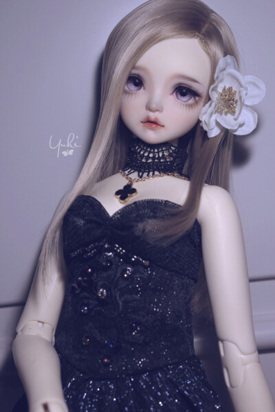 玩偶娃娃bjd