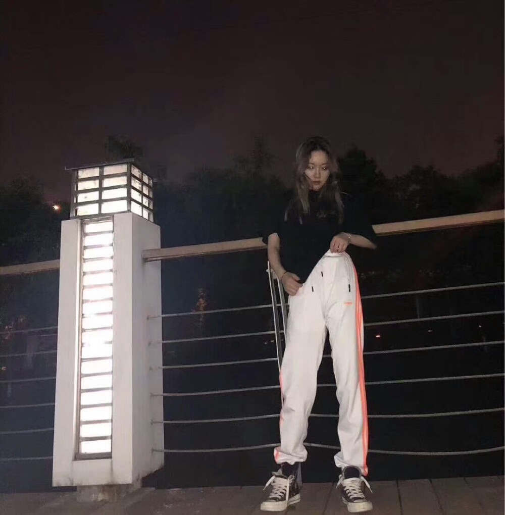 闺蜜 女头 多人 多种 潮服 adidas 侵图 必究