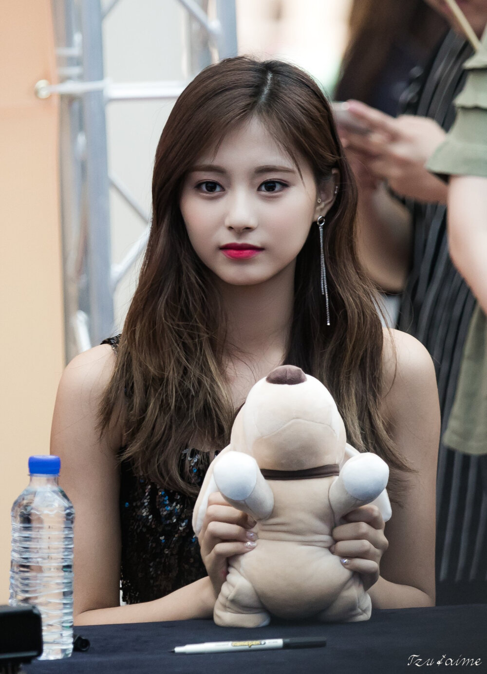 TWICE 周子瑜 - 堆糖，美图壁纸兴趣社区