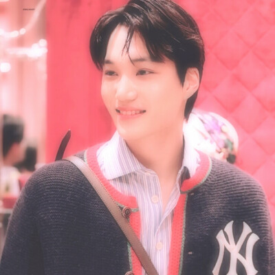 金钟仁kai。自调拿图收藏。