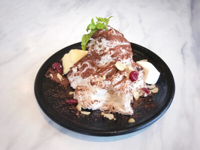 Tiramisu bingsu