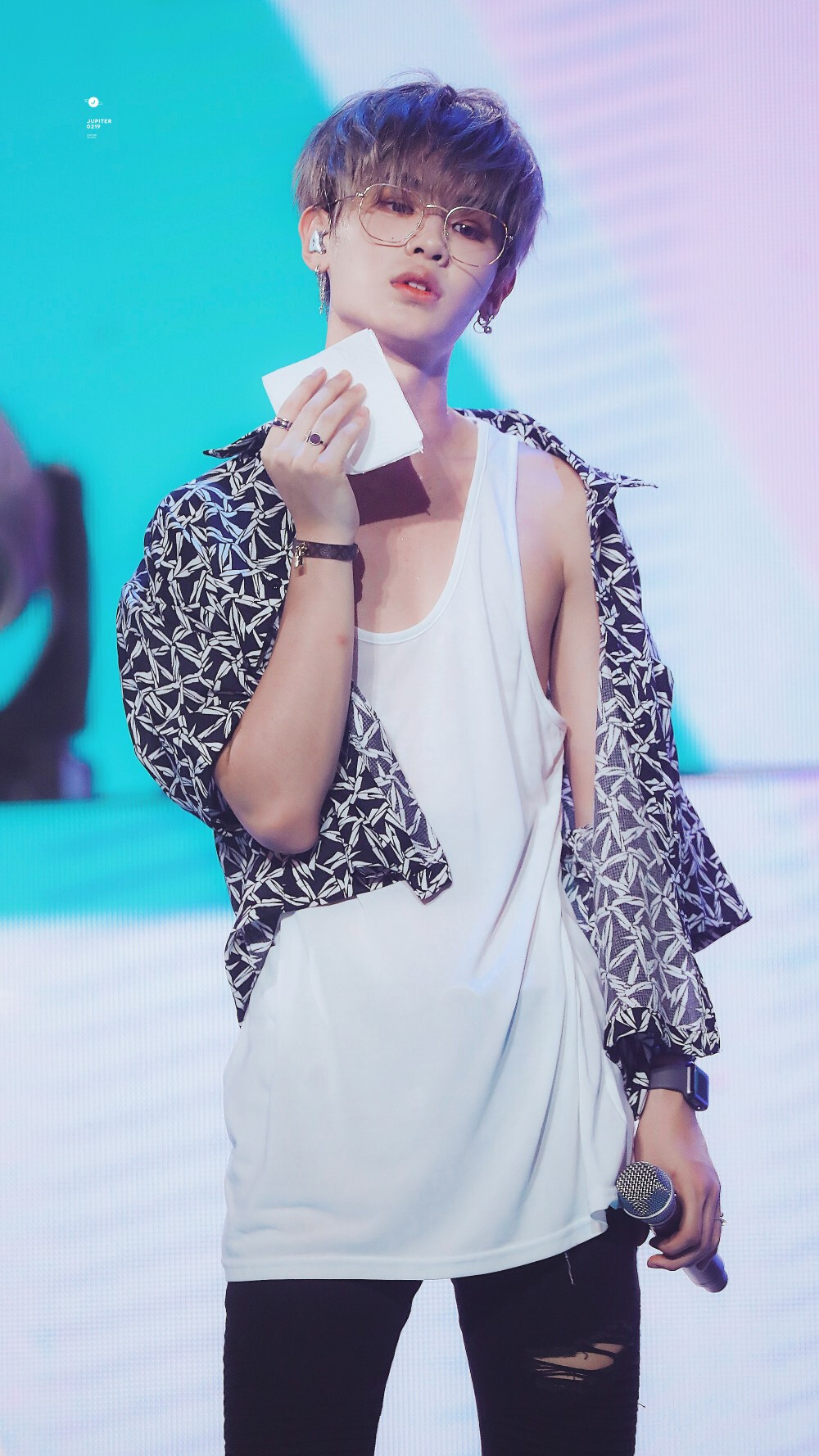 nine percent
Justin(黄明昊)
7.27 武汉