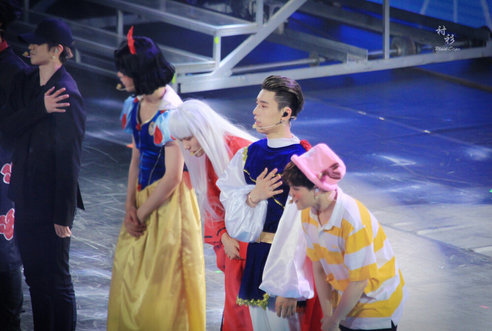 橘柚 长得俊
xql的默契~