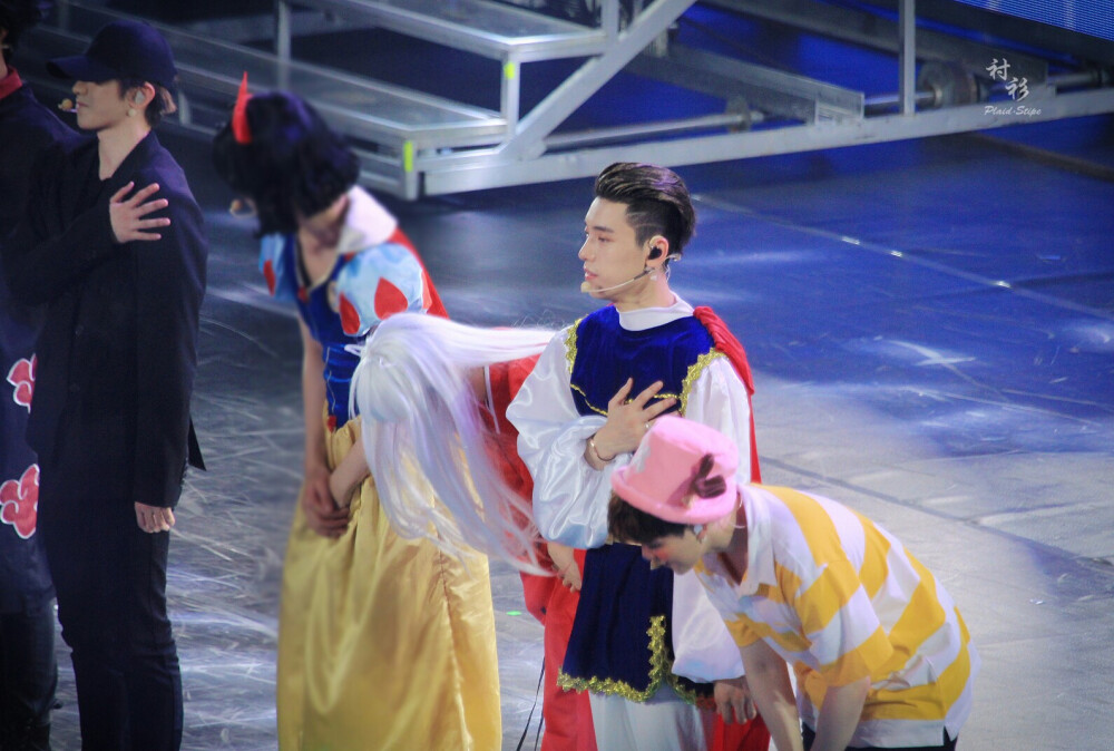 橘柚 长得俊
xql的默契~