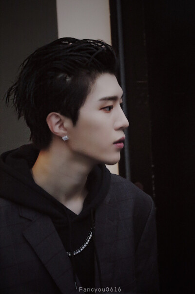 范丞丞 Adam
是小丞噢！