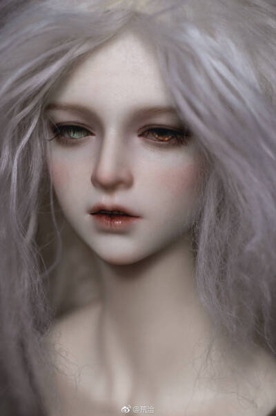 #bjd[超话]# #bjd妆面[超话]# 龙魂 尾火虎
图源水印
