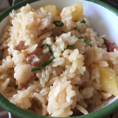 2018年7月25日 中午是老姐煮的土豆咸饭➕南瓜汤