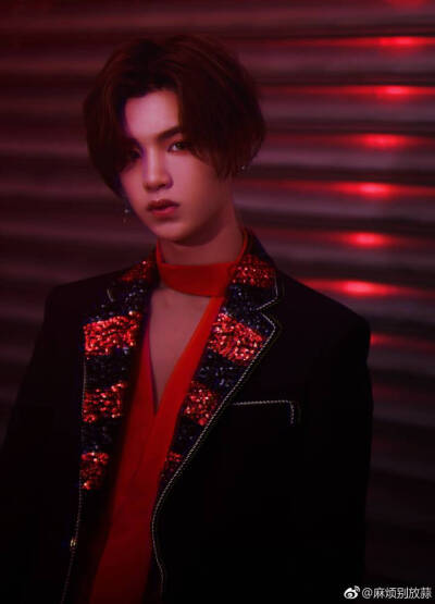 NINE PERCENT Justin 黄明昊