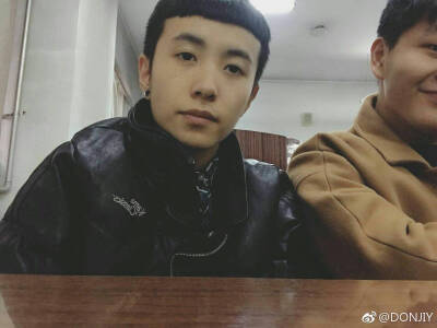 我可爱的小麻子王北车啊