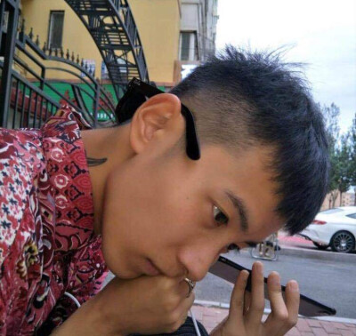 我可爱的小麻子王北车啊