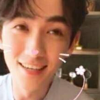 朱一龙 居老师 漫画向 镇魂 剧照
表情包 日常照 九宫格 侵删