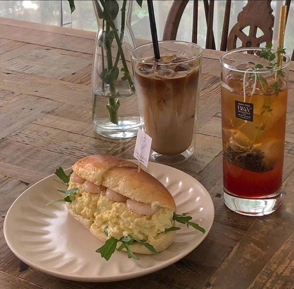 甜南瓜汤和三明治
位于京畿道的一家店