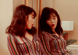 IU