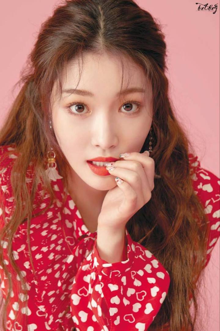 金请夏
Chung Ha
酒儿
